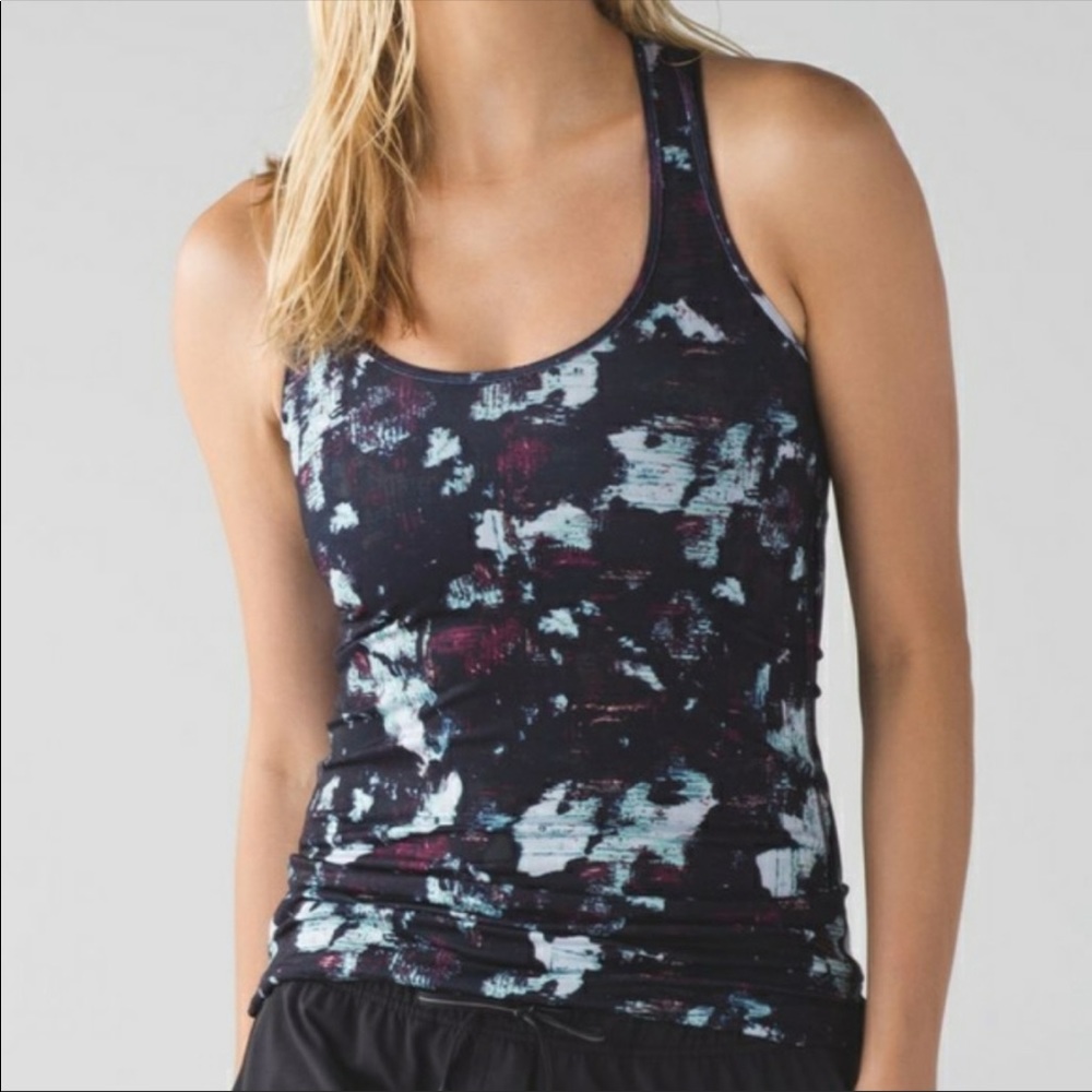 Lululemon Cool Racerback size 4 in Static Blossom Multi Luon Light
